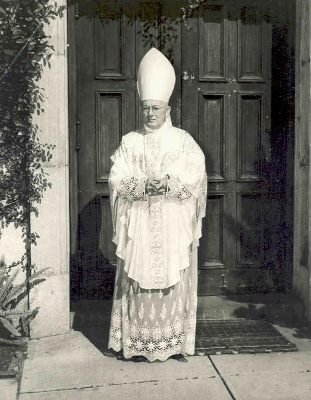 Monsignor William Barry in his Protonotary Apostolic vestments